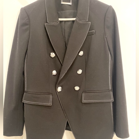 Black blazer - Picture 6 of 6